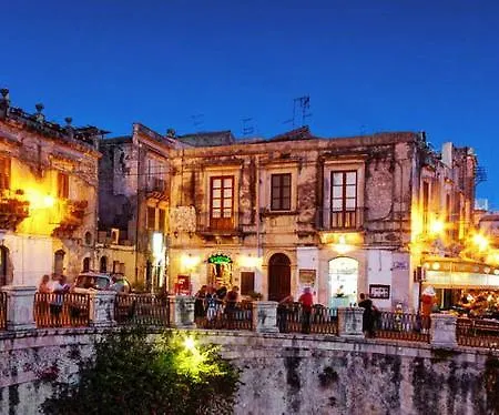 Apartment Dedalo Tempio Di Apollo Syracuse